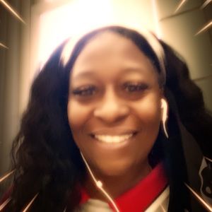 Meet your Posher, Lakeisha